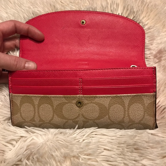 Coach Wallet - Picture 2 of 5